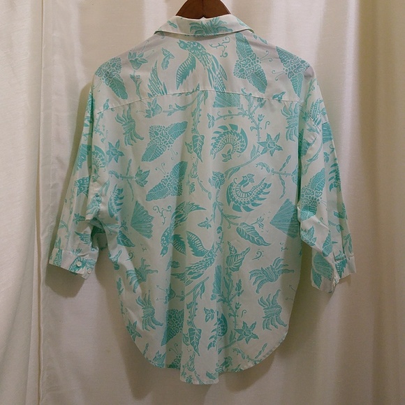 Vintage Blue & White Batik-Style Button Blouse - Sz Medium - Picture 5 of 6